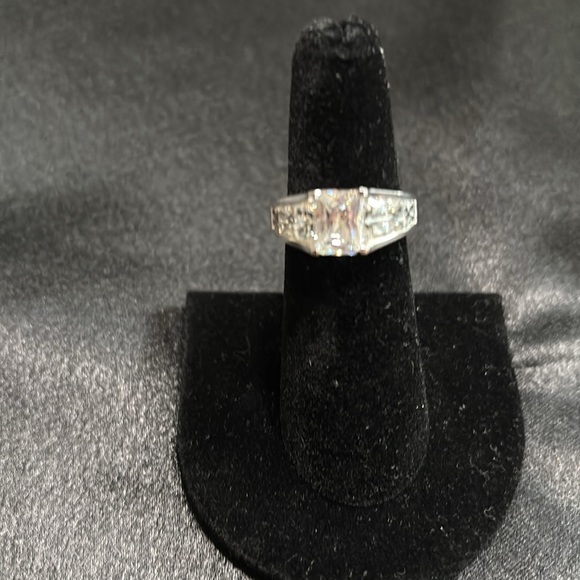 Elegant QVC Platinum Clad Diamonique Ring - Picture 2 of 4